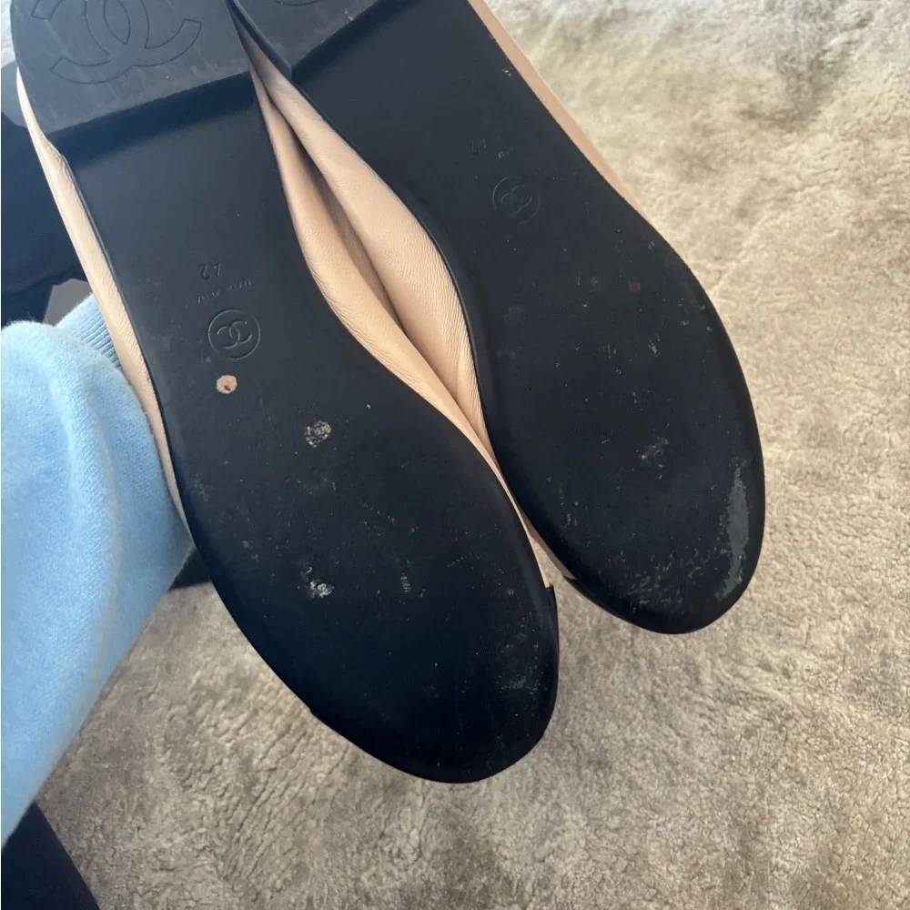 **CHANEL** Two-Tone Beige and Black Flats Mary Jane Size 42